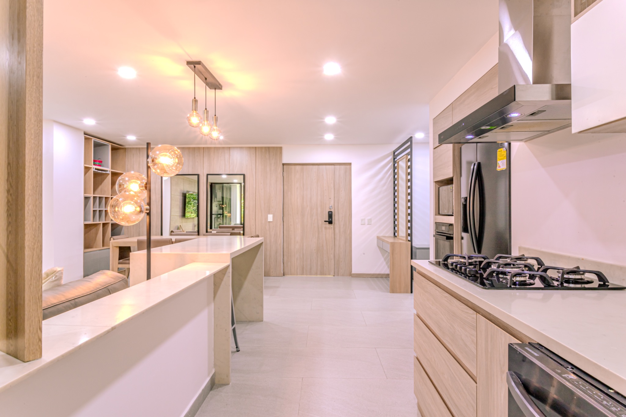 Apartamento en venta en El Poblado, Medellín · foto 8 de 18