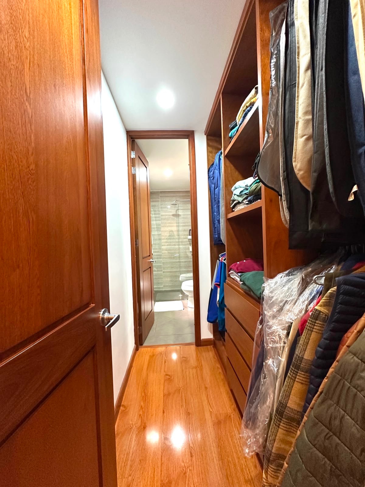 Apartamento en venta en Santa Barbara, Bogotá · foto 9 de 12