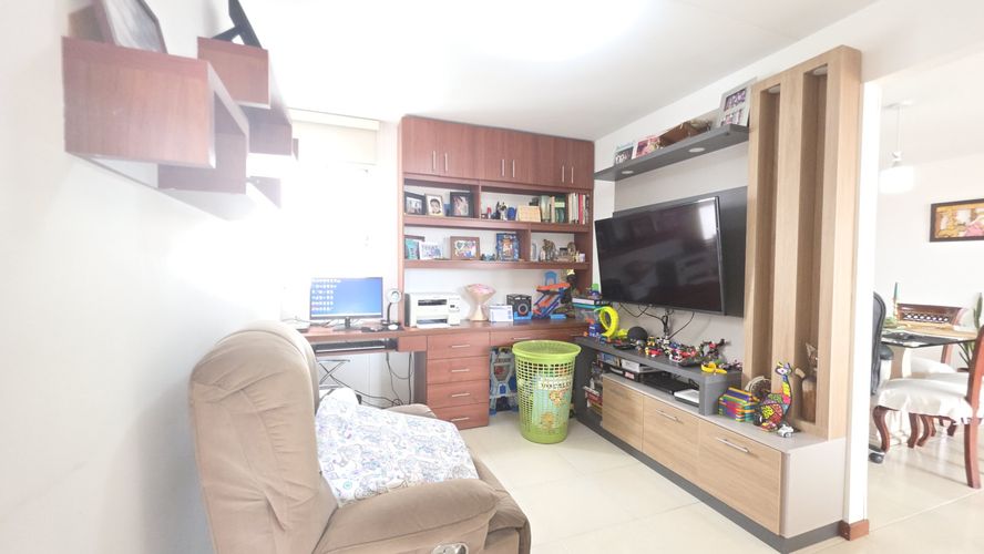 Apartamento de 4 alcobas en venta en Valle Del Lili, Cali, 97 m² · foto 5 de 24
