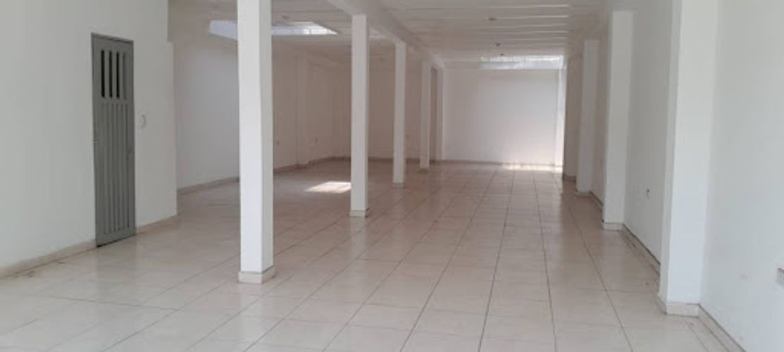 Bodega en venta en Los Pinos, Cali, 140 m² · foto 4 de 9