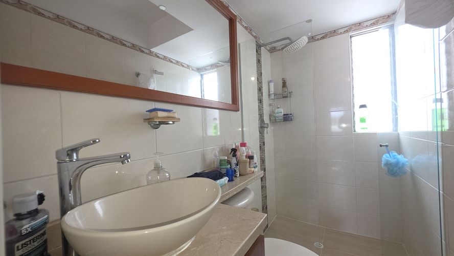 Apartamento de 4 alcobas en venta en Valle Del Lili, Cali, 97 m² · foto 16 de 24