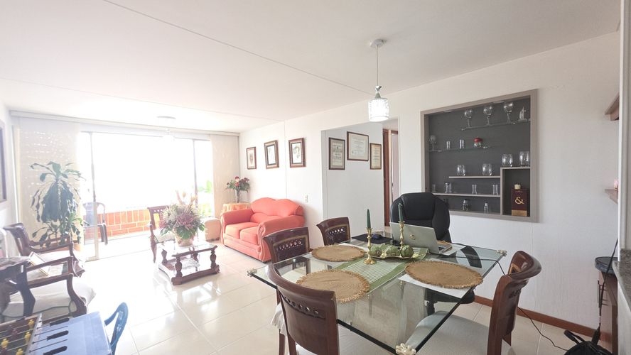 Apartamento de 4 alcobas en venta en Valle Del Lili, Cali, 97 m² · foto 19 de 24