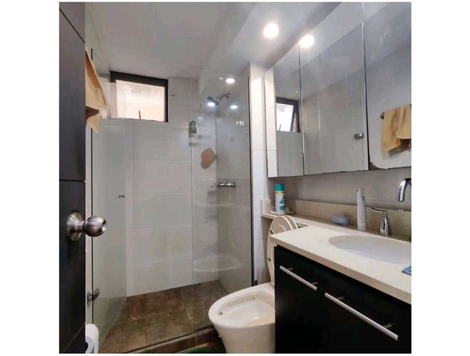 Apartamento de 3 alcobas en venta en Belén, Medellín, 101 m² · foto 13 de 14