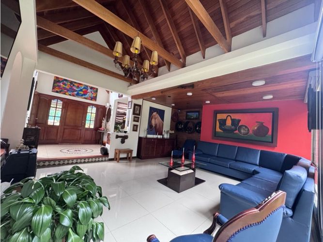 Casa de 5 alcobas en venta en Fonqueta, Chía, 600 m² · foto 8 de 24