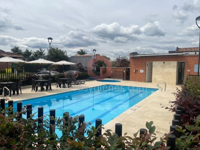 Casa de 3 alcobas en venta en La Ceja, 128 m² · foto 16 de 18