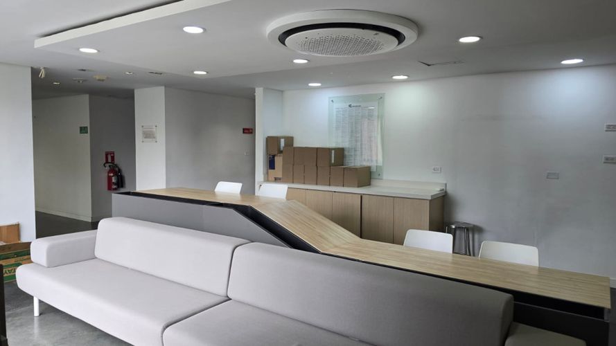 Oficina en arriendo en Santa María De Los Ángeles, Medellín, 890 m² · foto 13 de 21