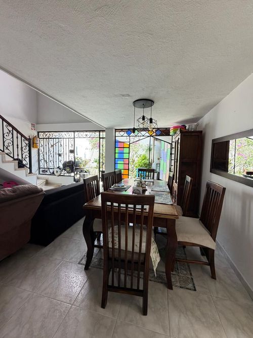 Casa de 6 alcobas en venta en Provenza, Bucaramanga, 240 m² · foto 3 de 24