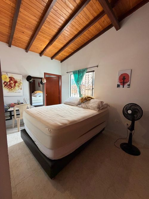 Casa de 6 alcobas en venta en Provenza, Bucaramanga, 240 m² · foto 20 de 24