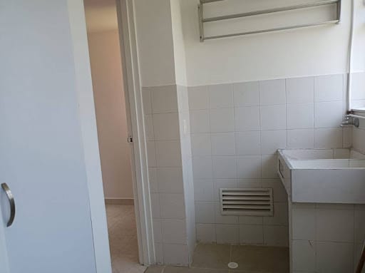 Apartamento de 3 alcobas en arriendo en Urbanizacion El Pinar Alto, Medellín, 137 m² · foto 5 de 21