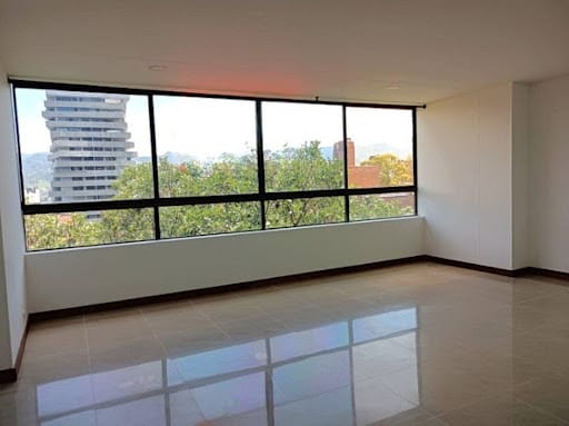 Apartamento de 3 alcobas en arriendo en Urbanizacion El Pinar Alto, Medellín, 137 m² · foto 6 de 21