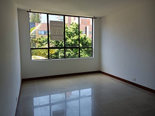 Apartamento de 3 alcobas en arriendo en Urbanizacion El Pinar Alto, Medellín, 137 m² · foto 8 de 21