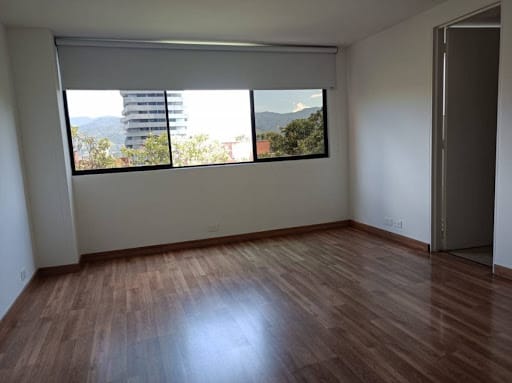 Apartamento de 3 alcobas en arriendo en Urbanizacion El Pinar Alto, Medellín, 137 m² · foto 16 de 21