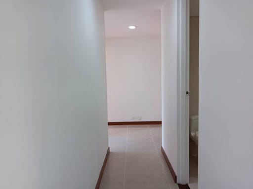 Apartamento de 3 alcobas en arriendo en Urbanizacion El Pinar Alto, Medellín, 137 m² · foto 20 de 21