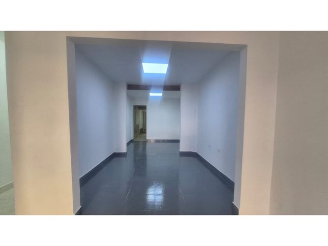 Local en arriendo en Alcala, Envigado, 145 m² · foto 3 de 18