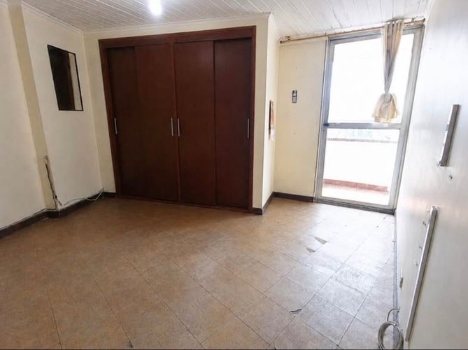 Apartamento de 3 alcobas en venta en Laureles, Medellín, 74 m² · foto 5 de 6