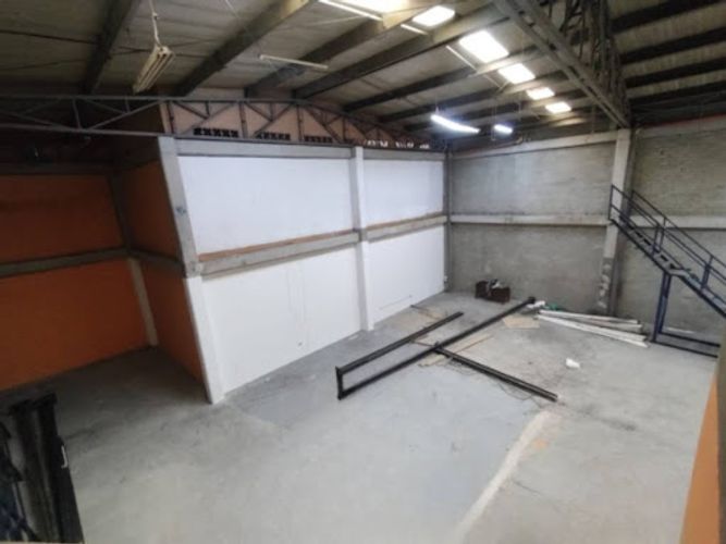 Bodega en arriendo en Viviendas Del Sur, Itagüí, 368 m² · foto 8 de 10