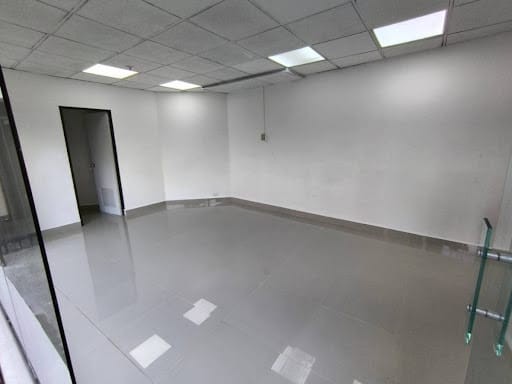 Local en arriendo en Estacion Villa, Medellín, 133 m² · foto 3 de 8