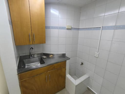 Local en arriendo en Estacion Villa, Medellín, 133 m² · foto 8 de 8