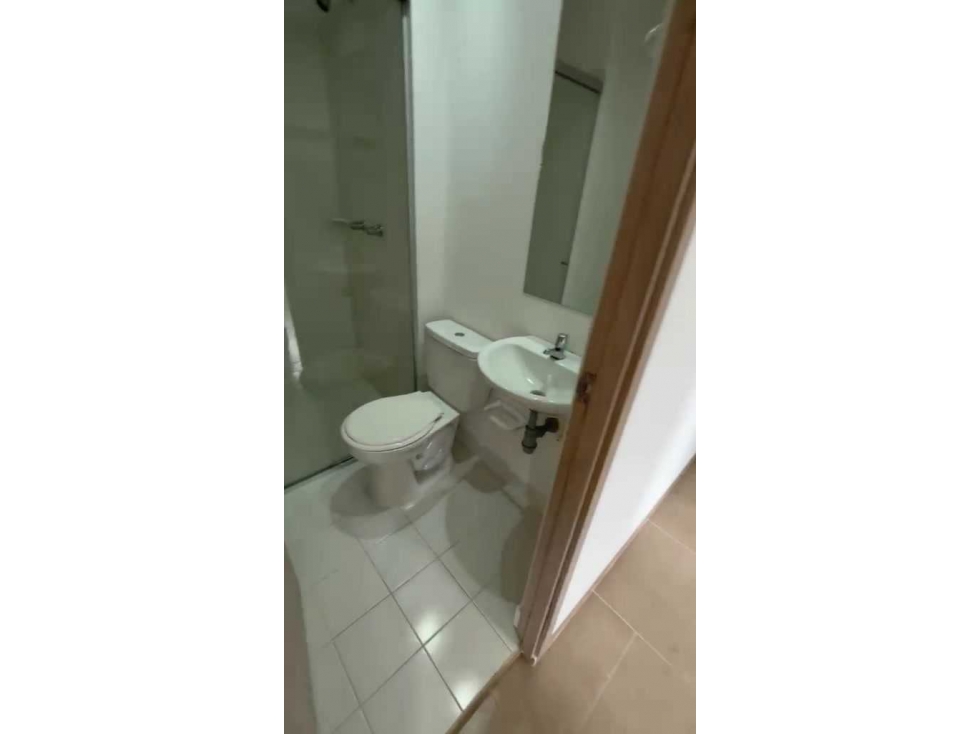 Apartamento en arriendo en Calasanz, Medellín · foto 4 de 9