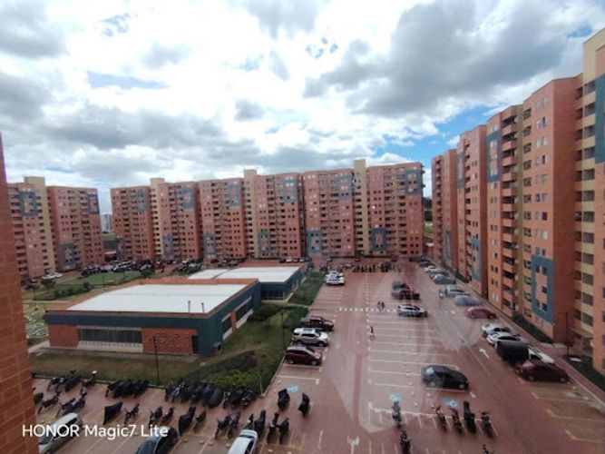 Apartamento de 3 alcobas en venta en Conjunto Residencial Boreal, Madrid, 55 m² · foto 6 de 20