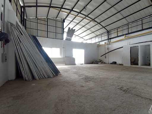 Bodega en arriendo en La Veta, Copacabana, 205 m² · foto 5 de 8