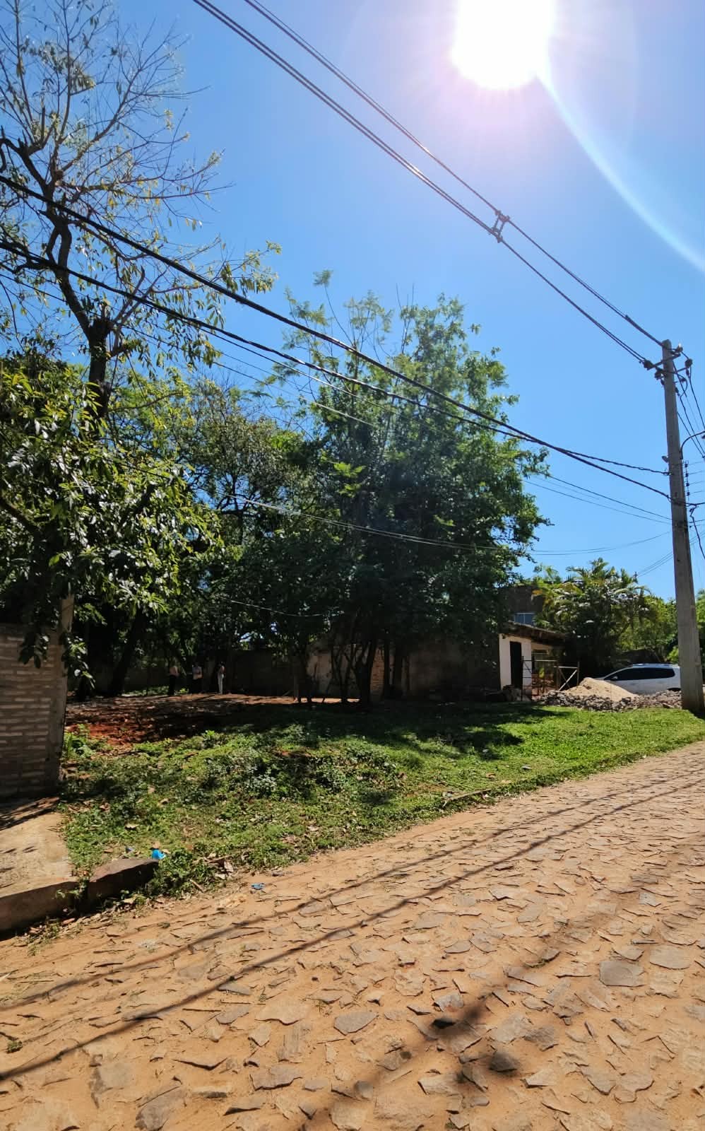 TERRENO DE 569M² EN YCUA DURE - LUQUE - foto 3