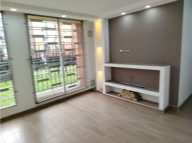 Apartamento de 3 alcobas en venta en La Prosperidad, Madrid, 62 m² · foto 3 de 24