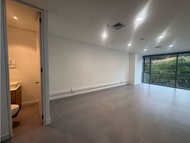 Oficina en venta en Las Palmas, Medellín, 48 m² · foto 6 de 8