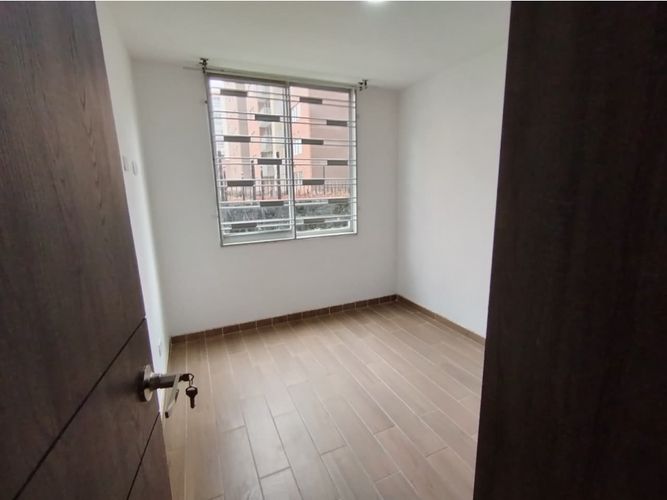 Apartamento de 3 alcobas en venta en La Prosperidad, Madrid, 62 m² · foto 9 de 24