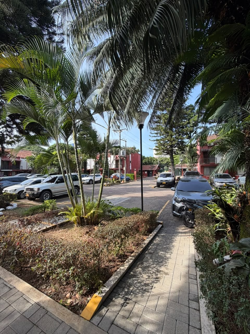 Room for rent in Camino real, Cali