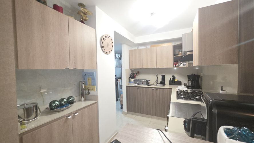 Apartamento en venta en Valle Del Lili, Cali · foto 4 de 23