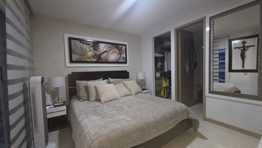 Apartamento en venta en Valle Del Lili, Cali · foto 10 de 23
