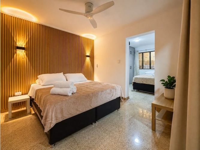 Casa de 5 alcobas en venta en La Pradera, Medellín, 227 m² · foto 18 de 24