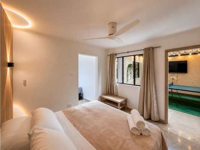 Casa de 5 alcobas en venta en La Pradera, Medellín, 227 m² · foto 19 de 24