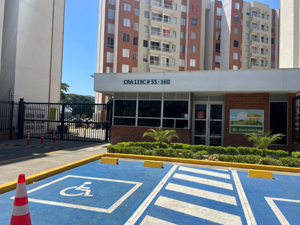 Apartment for rent in Cachipay, Cali