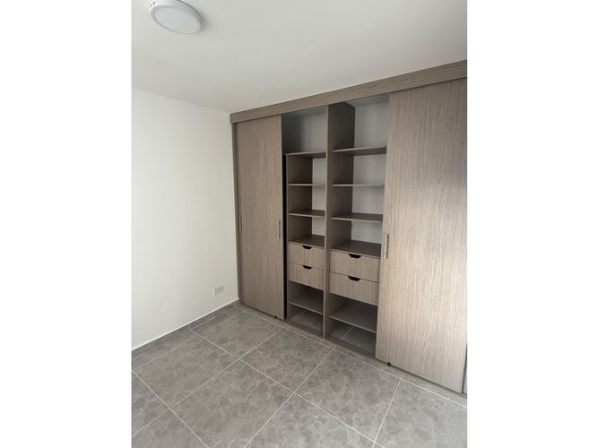 Apartamento de 3 alcobas en venta en Los Ciruelos, Copacabana, 54 m² · foto 5 de 9