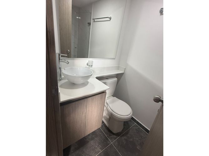 Apartamento de 3 alcobas en venta en Los Ciruelos, Copacabana, 54 m² · foto 6 de 9
