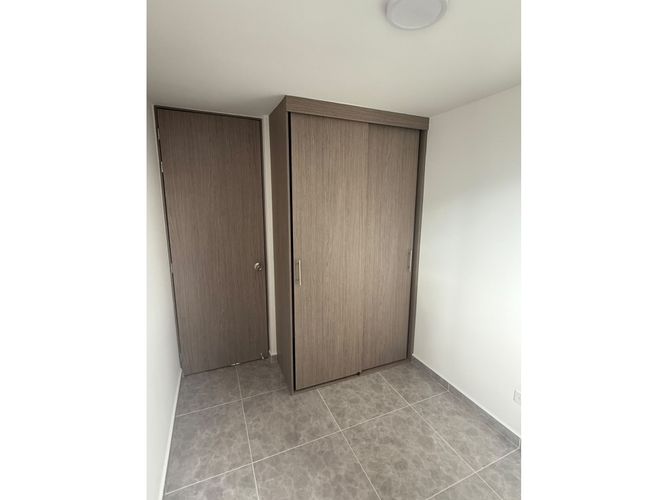 Apartamento de 3 alcobas en venta en Los Ciruelos, Copacabana, 54 m² · foto 8 de 9