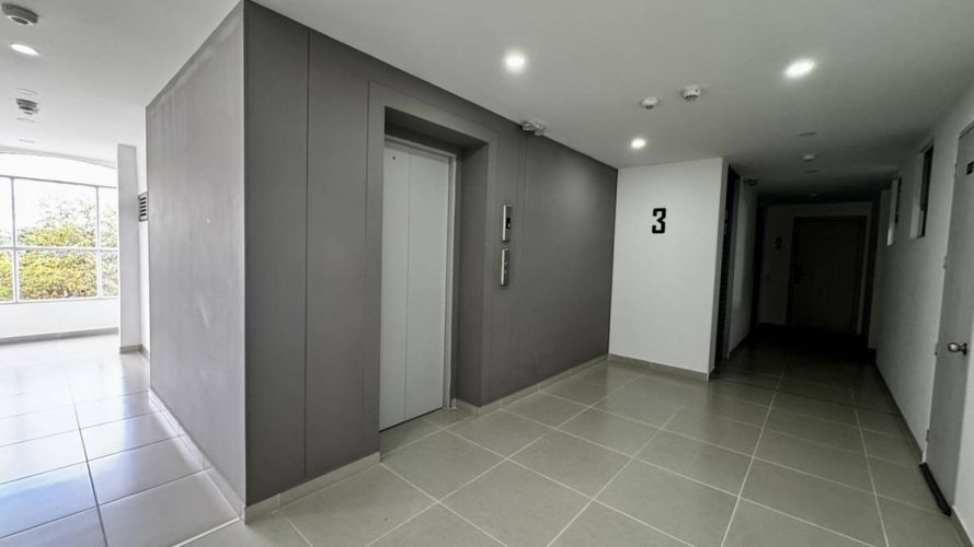 Apartamento de 3 alcobas en venta en El Centro Sur, Neiva, 164 m² · foto 8 de 24