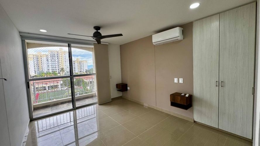 Apartamento de 3 alcobas en venta en El Centro Sur, Neiva, 164 m² · foto 11 de 24