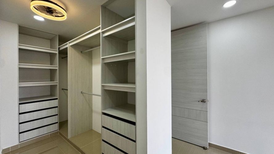 Apartamento de 3 alcobas en venta en El Centro Sur, Neiva, 164 m² · foto 14 de 24
