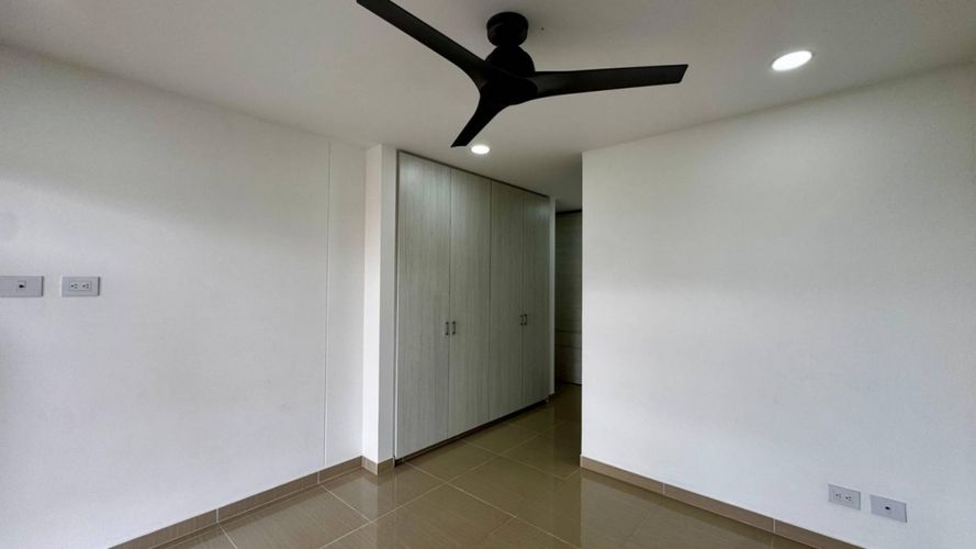 Apartamento de 3 alcobas en venta en El Centro Sur, Neiva, 164 m² · foto 16 de 24