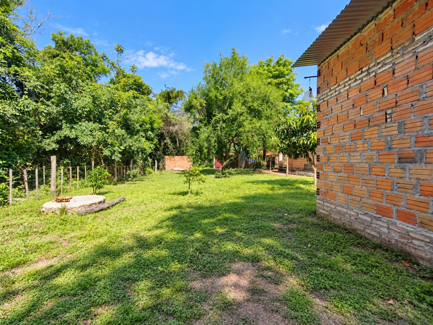 Hermoso Terreno en Barrio San Blas de Limpio - foto 3