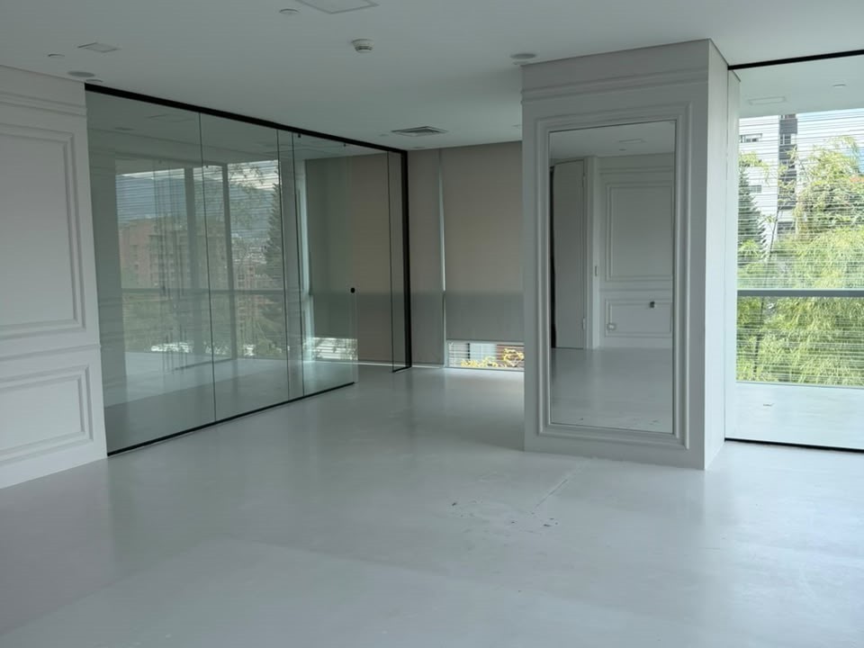 Oficina en Arriendo en El Poblado, Medellín