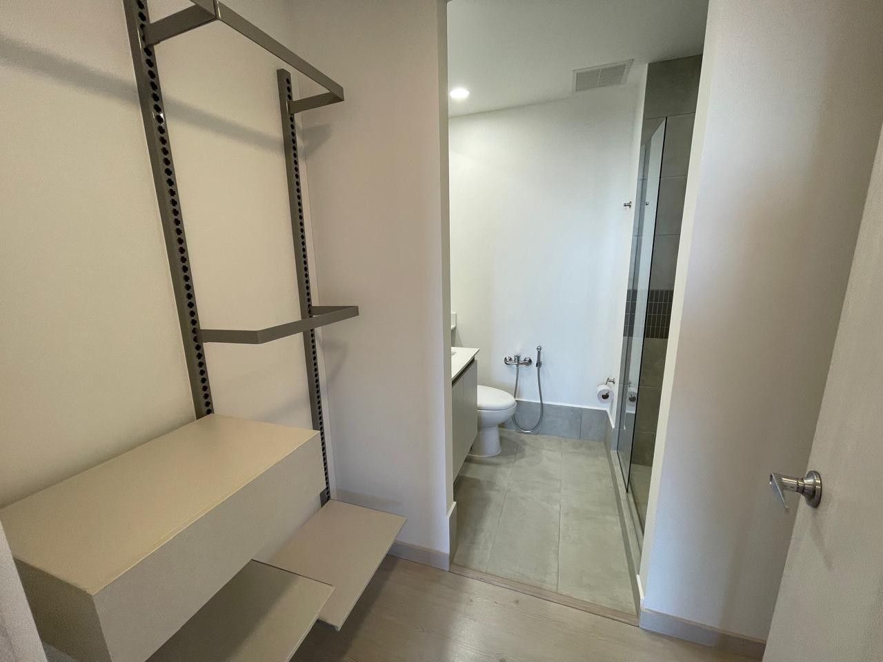 Apartamento en arriendo en Castropol, Medellín · foto 16 de 24