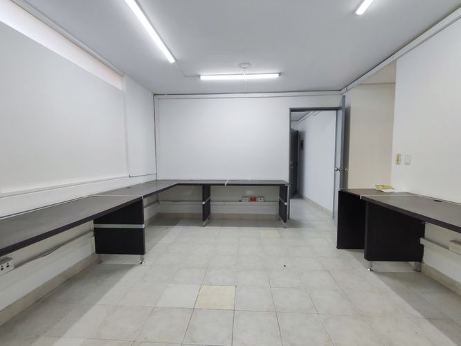 Oficina en arriendo en Caobos, Cúcuta, 121 m² · foto 5 de 10