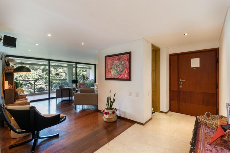 Apartamento en venta en Las Lomas No.1, Medellín · foto 6 de 19
