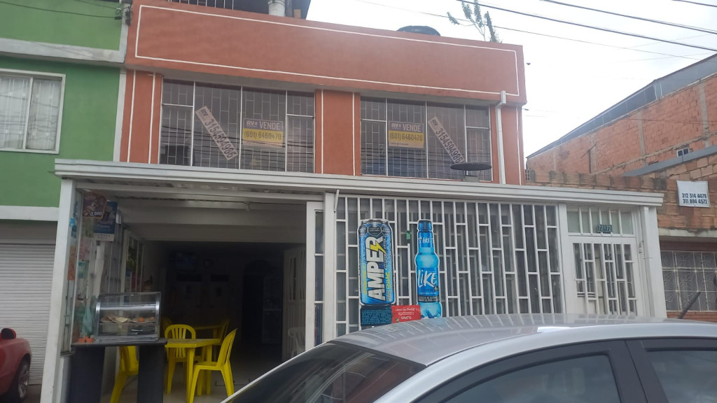 Casa en venta en Carvajal, Bogotá · foto 3 de 19