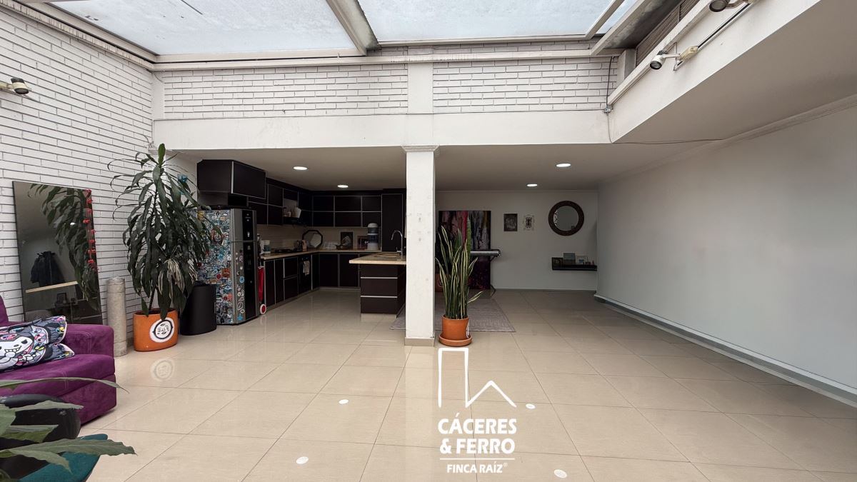 Apartamento en venta en Belalcazar, Bogotá · foto 4 de 14