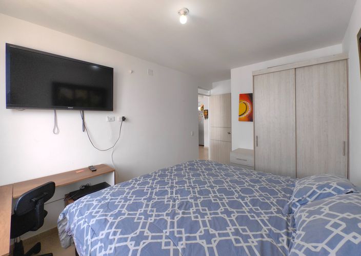 Apartamento de 3 alcobas en venta en Aqualina Orange, Girardot, 71 m² · foto 5 de 12